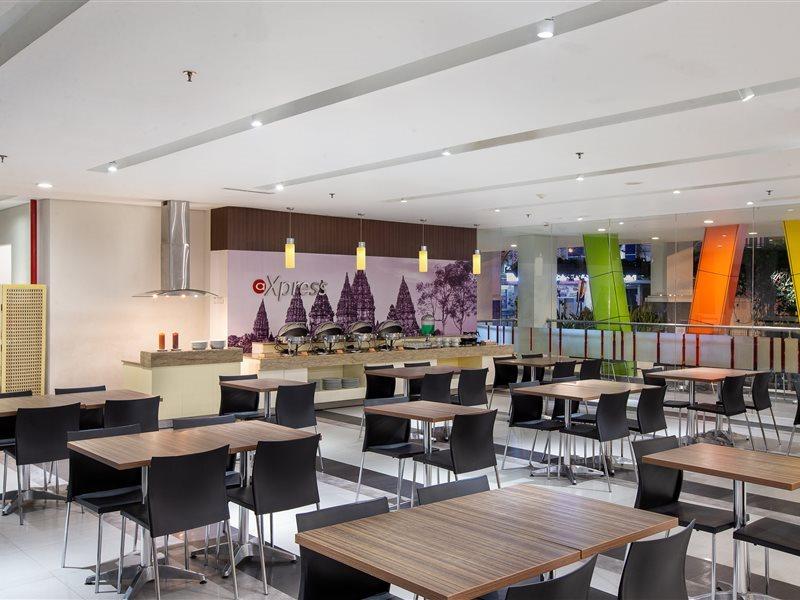 Carani Hotel Yogyakarta Exterior photo