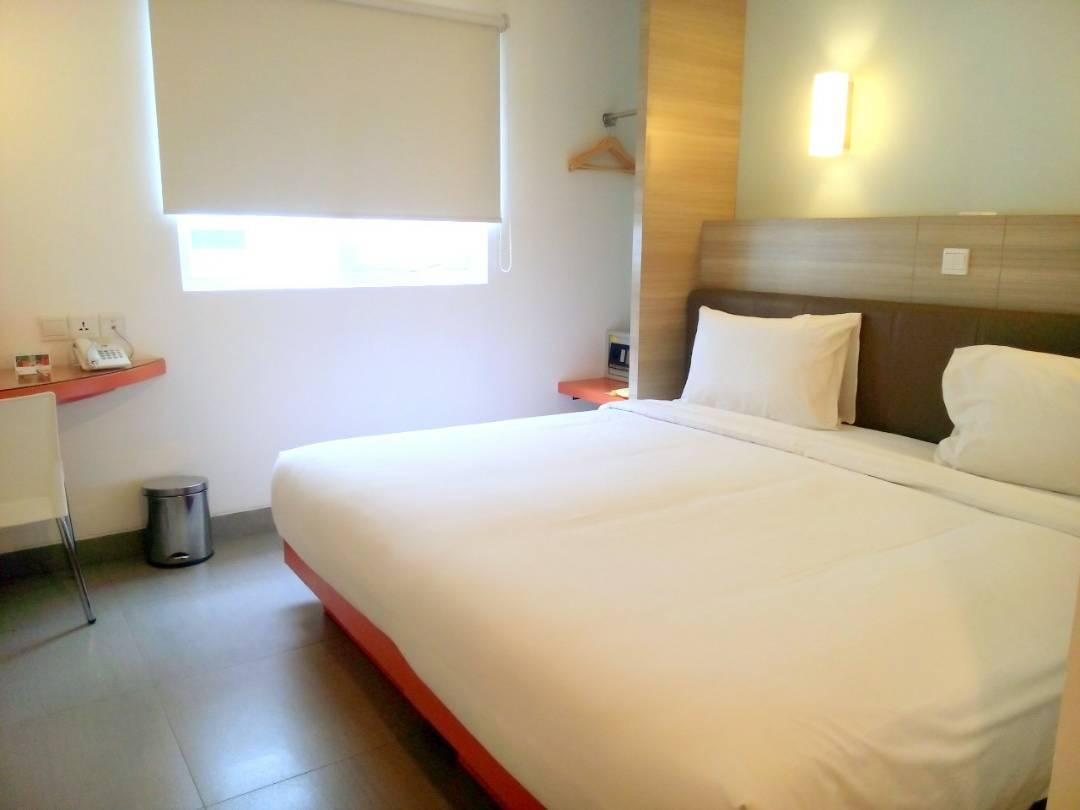 Carani Hotel Yogyakarta Exterior photo