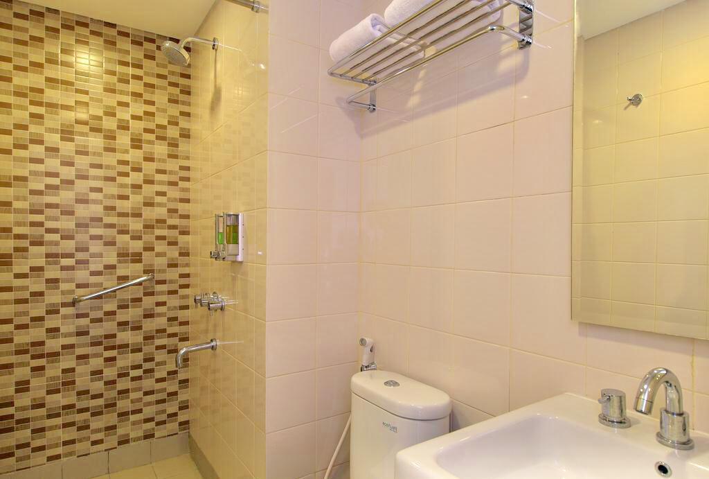 Carani Hotel Yogyakarta Exterior photo