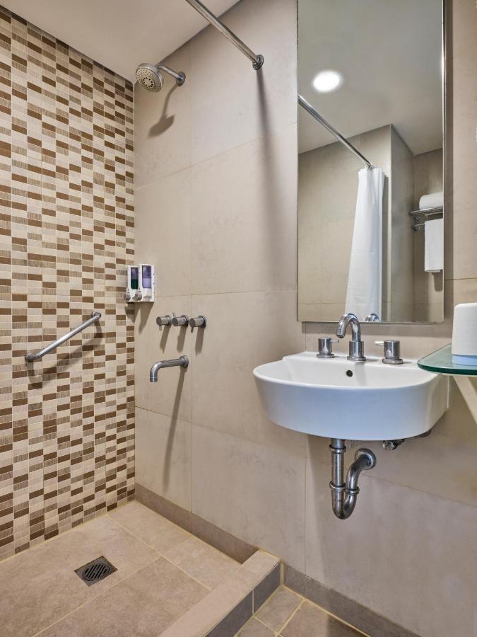 Carani Hotel Yogyakarta Exterior photo