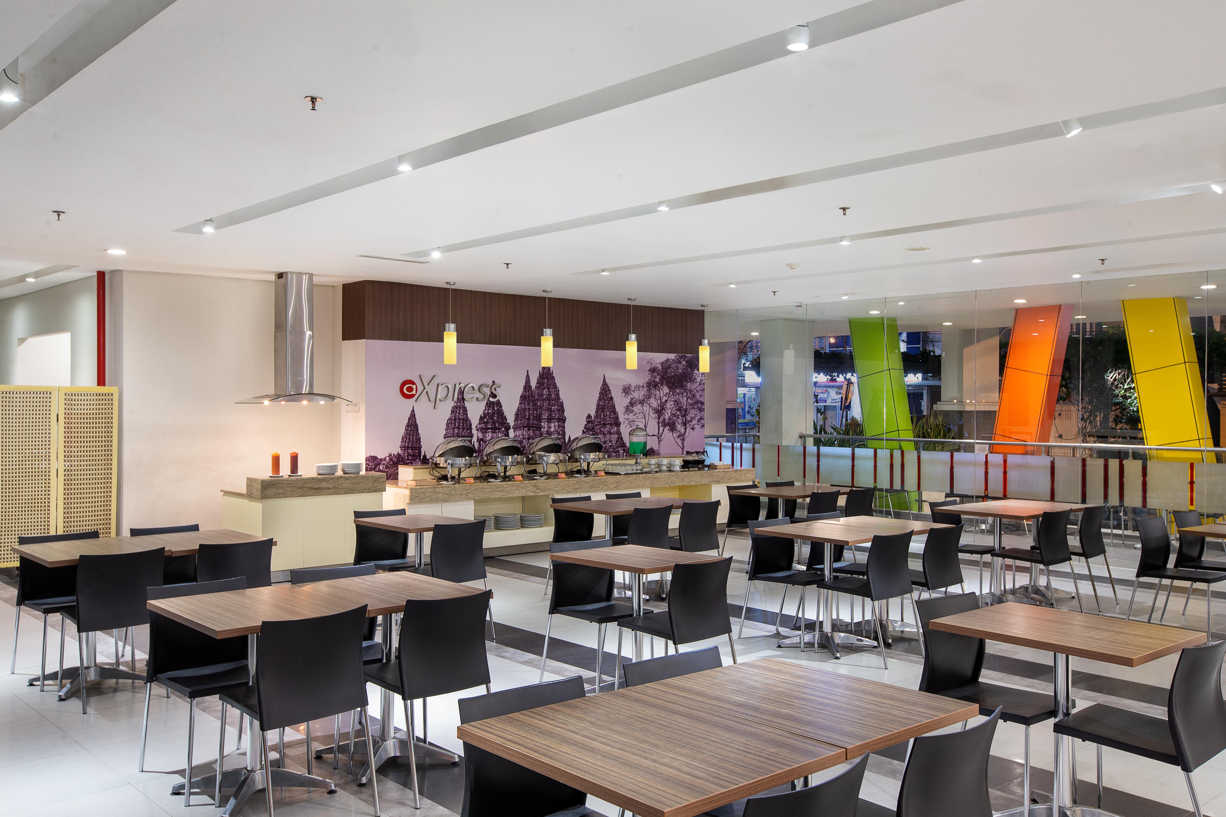 Carani Hotel Yogyakarta Exterior photo